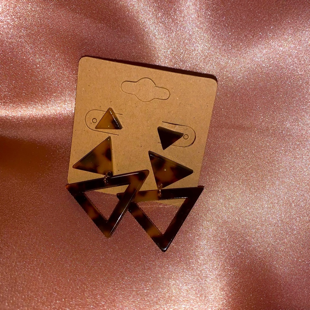 Geometric earring set